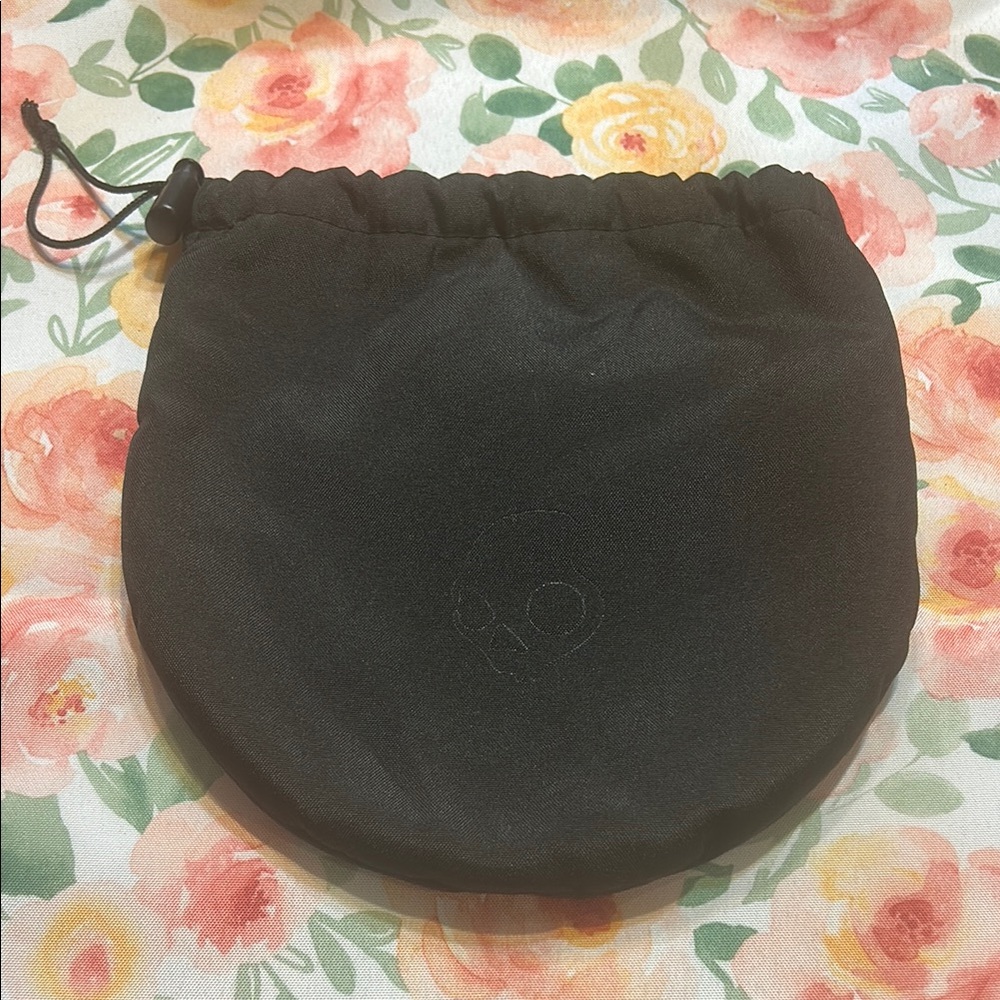 Skullcandy Black Drawstring Bag